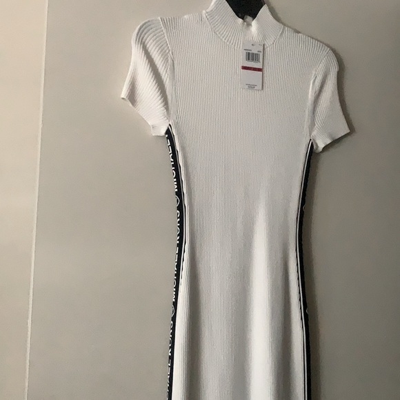 Michael Kors Ribbed White Dress - Picture 3 of 8
